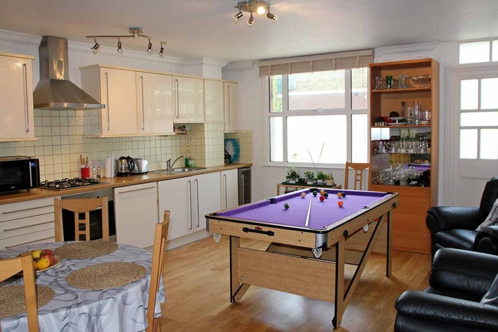 2 Bedroom Flat Blackheath