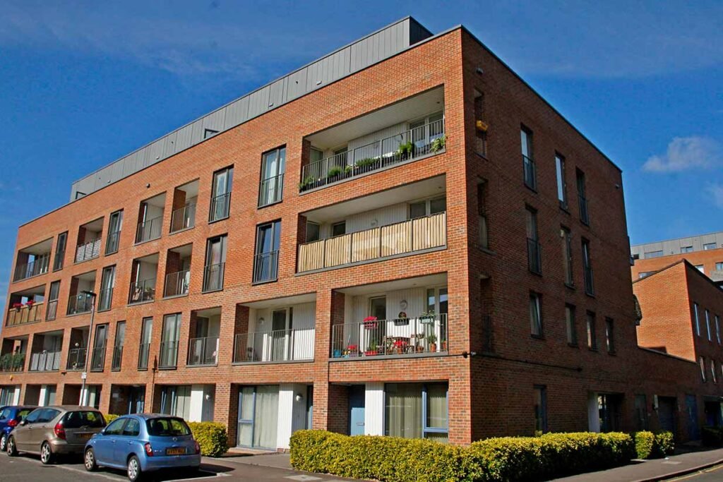 2 Bedroom Flat Canning Town