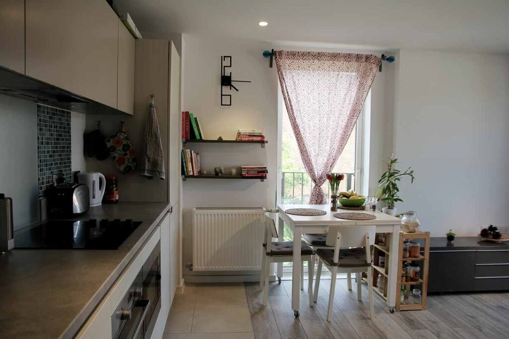 2 Bedroom Flat Canning Town